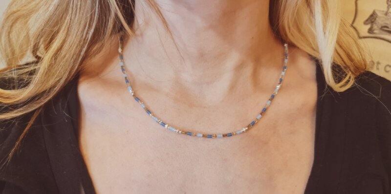 COLLIER "USHI"